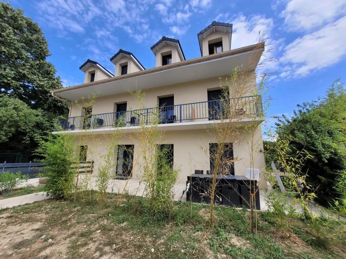 Residence De La Gare, Chambre Meublee Longjumeau Pensionat